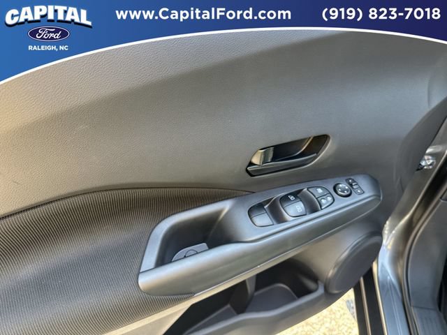 Used 2025 Nissan Kicks Play S FWD image 20