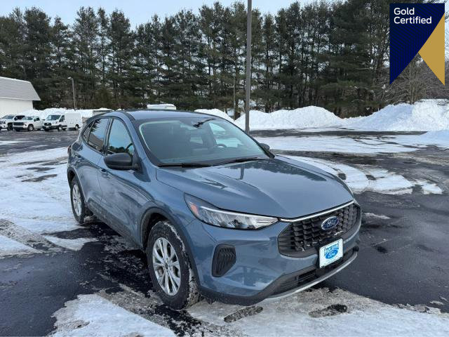 Certified 2025 Ford Escape Active w/ Cold Weather Package image 1
