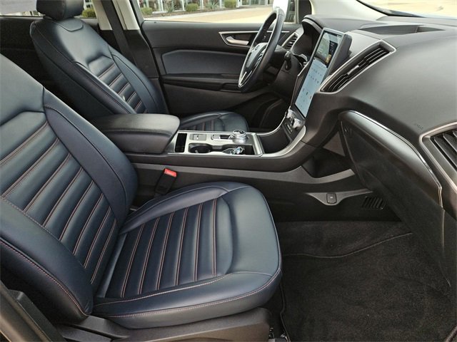 Certified 2024 Ford Edge SEL w/ Sport Appearance Package image 30