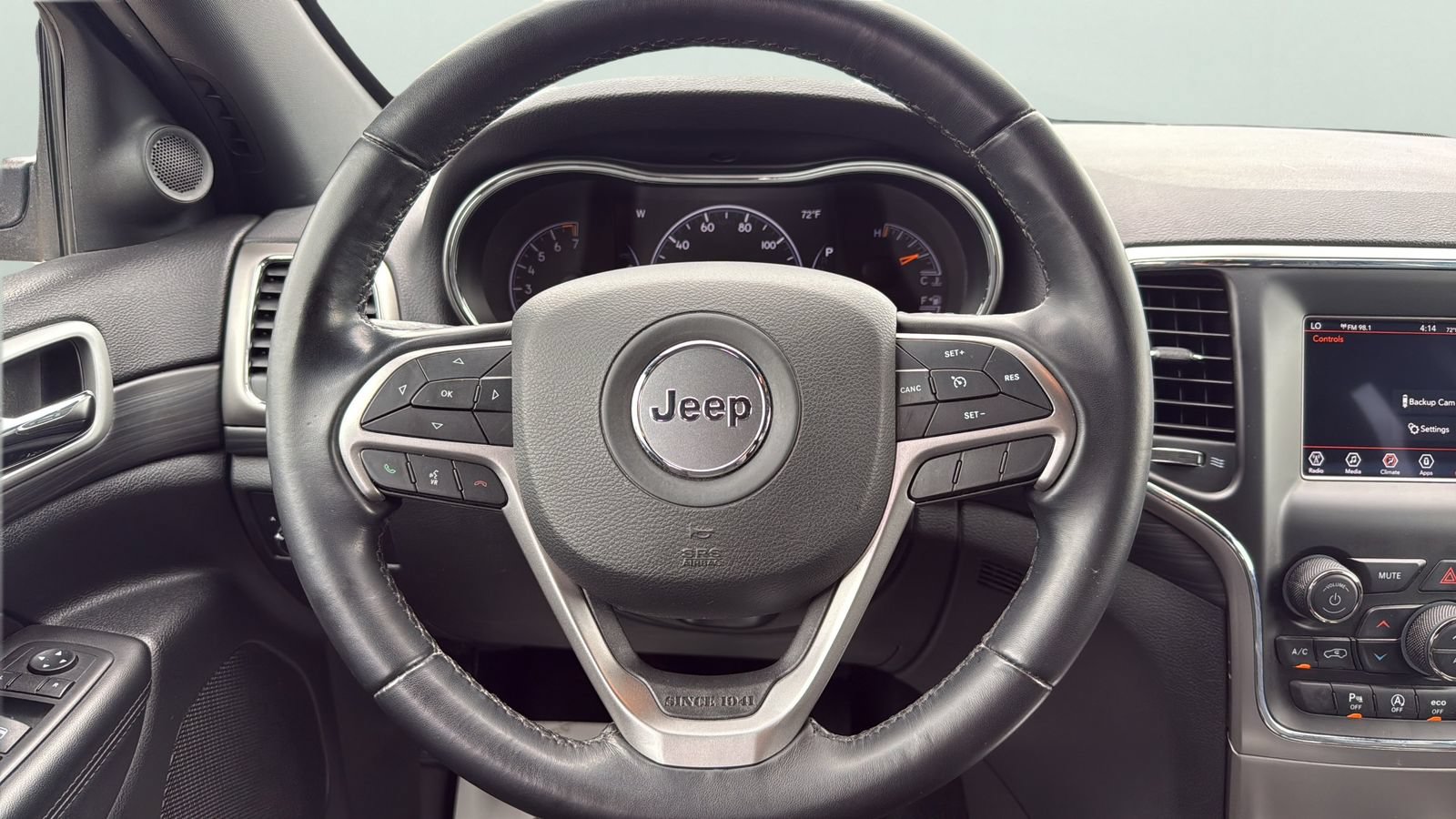 Used 2021 Jeep Grand Cherokee Laredo RWD image 14