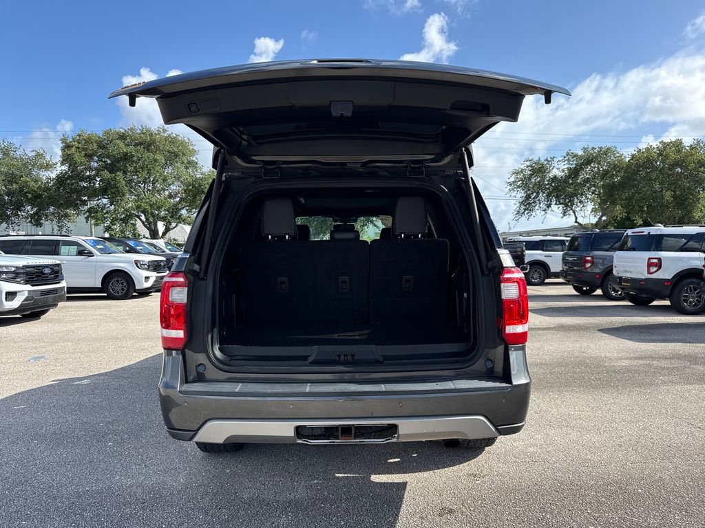 Certified 2020 Ford Expedition XLT w/ Equipment Group 202A RWD image 29