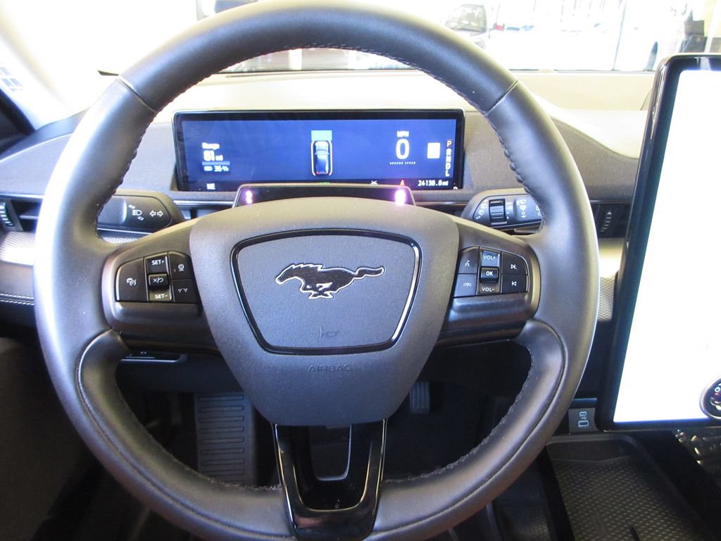 Certified 2023 Ford Mustang Mach-E Select RWD image 15