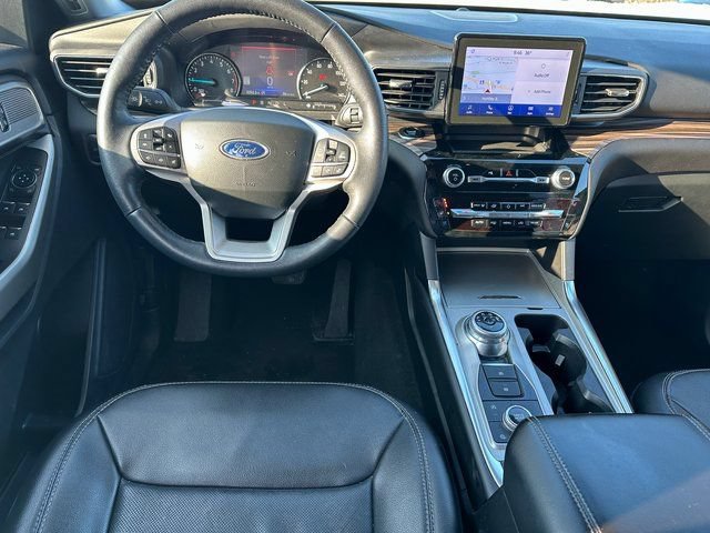 Certified 2023 Ford Explorer Limited AWD/4WD image 13