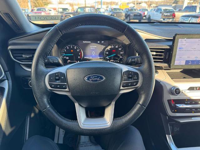 Certified 2023 Ford Explorer XLT w/ Equipment Group 202A image 25