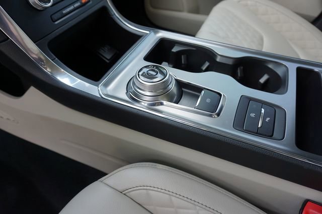 Certified 2023 Ford Edge Titanium image 26