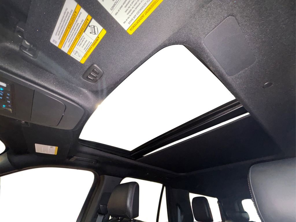 Certified 2025 Ford Expedition Max Platinum w/ Stealth Performance Package AWD/4WD image 30