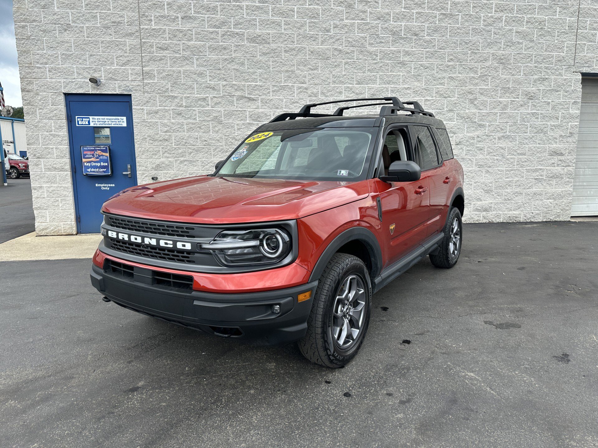 Certified 2024 Ford Bronco Sport Badlands w/ Premium Package AWD/4WD image 3