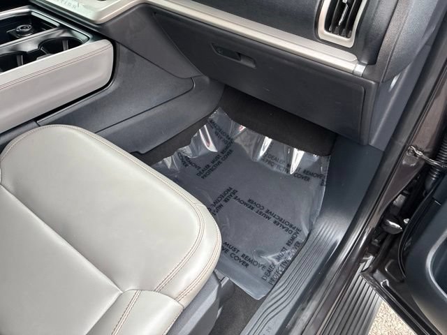 Certified 2025 Ford Expedition Active AWD/4WD image 44