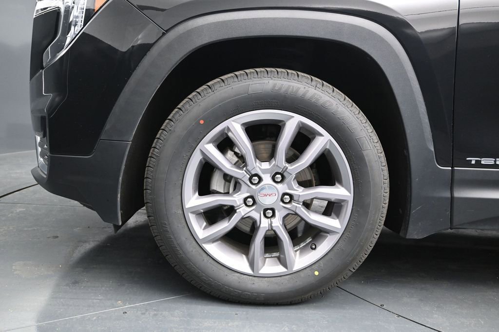 Used 2024 GMC Terrain SLT AWD/4WD image 18