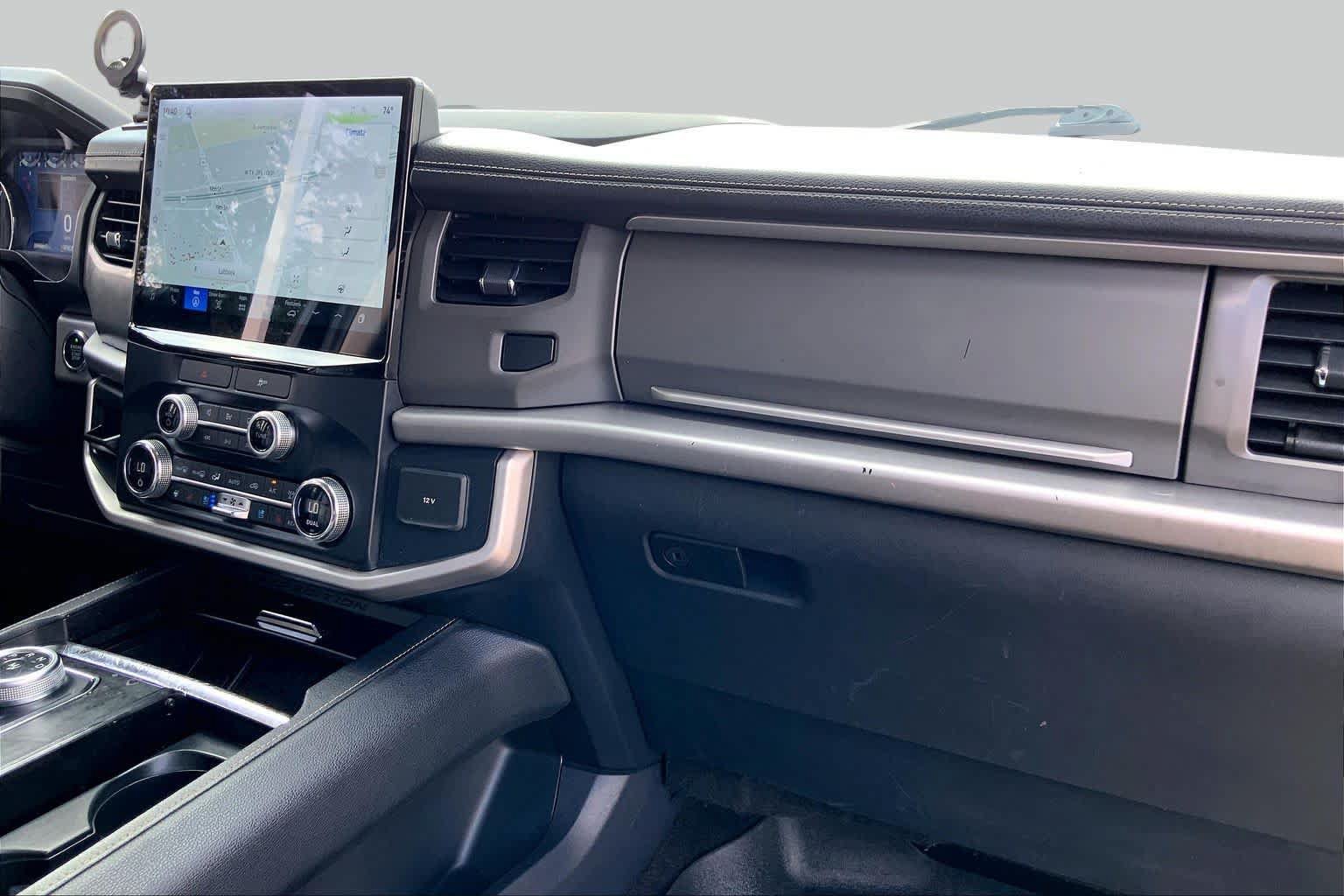 Certified 2022 Ford Expedition Max XLT RWD image 19