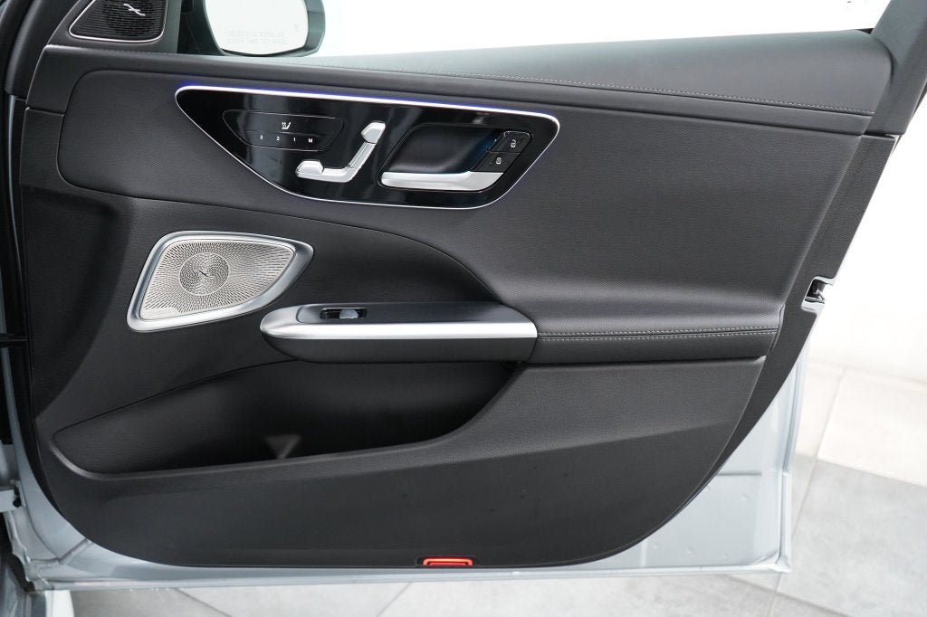 Used 2023 Mercedes-Benz C 300 4MATIC Sedan image 28