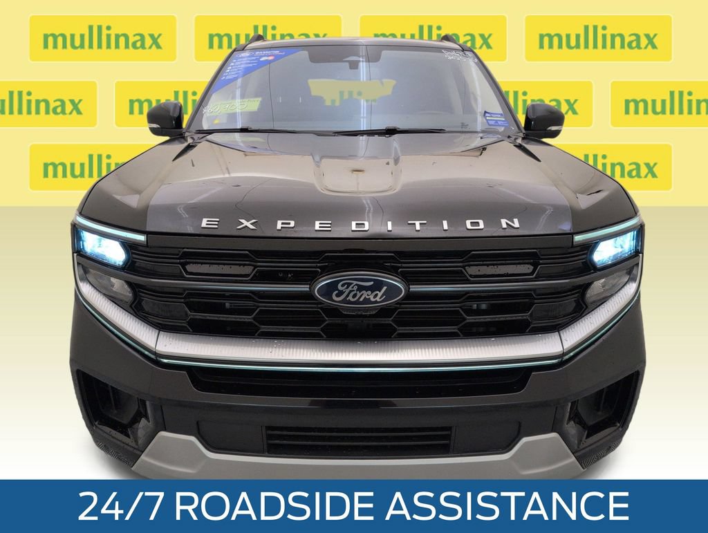 Certified 2025 Ford Expedition Platinum AWD/4WD image 14