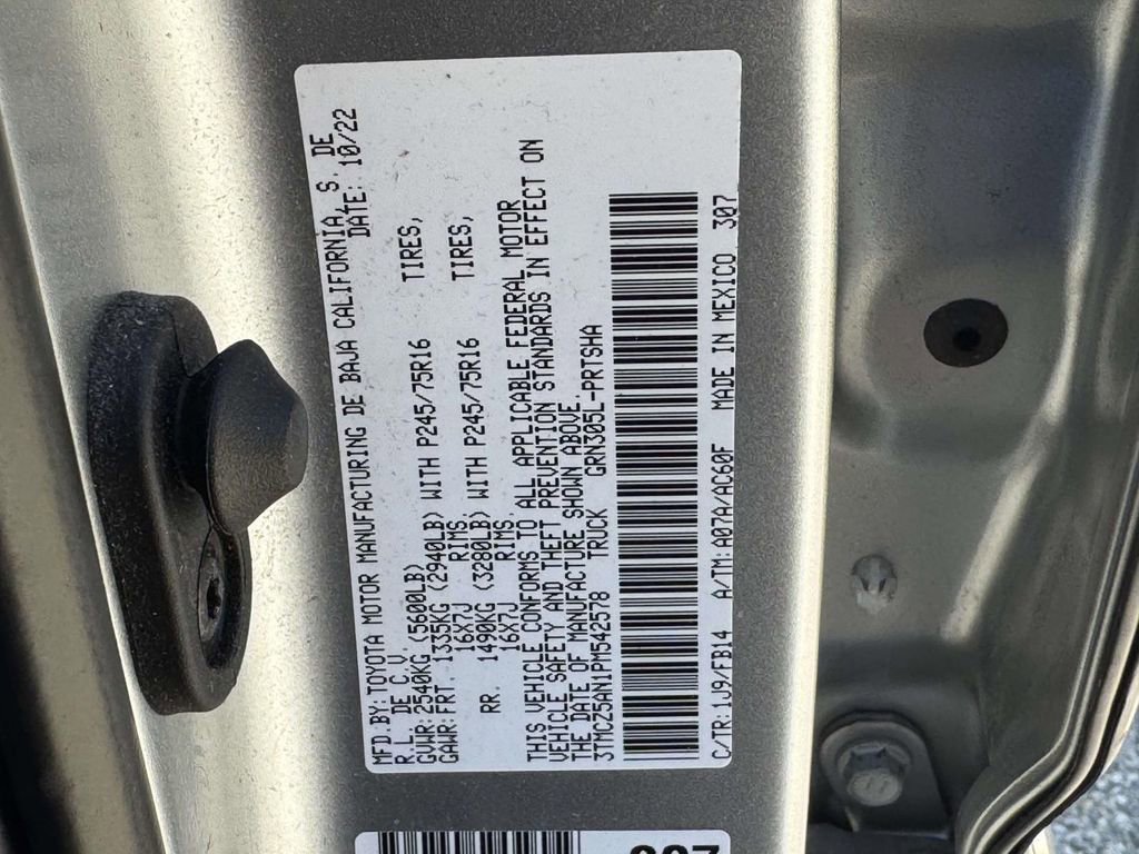 Used 2023 Toyota Tacoma SR AWD/4WD image 26