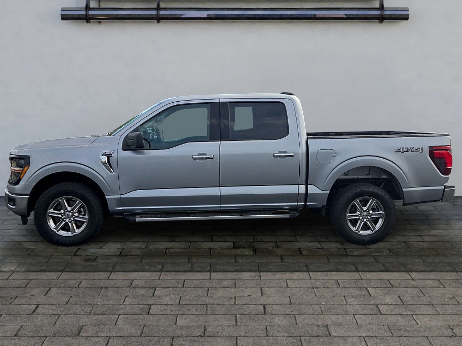Certified 2025 Ford F150 XLT w/ Equipment Group 301A Standard AWD/4WD image 6