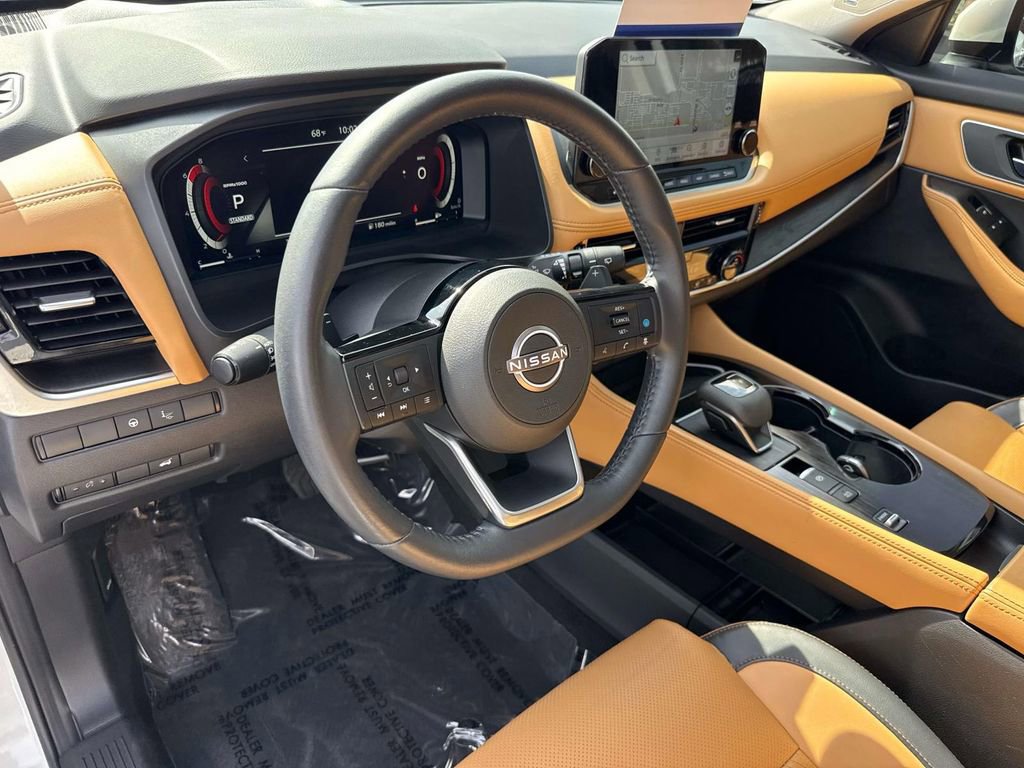 Used 2023 Nissan Rogue Platinum w/ Platinum Premium Package image 28