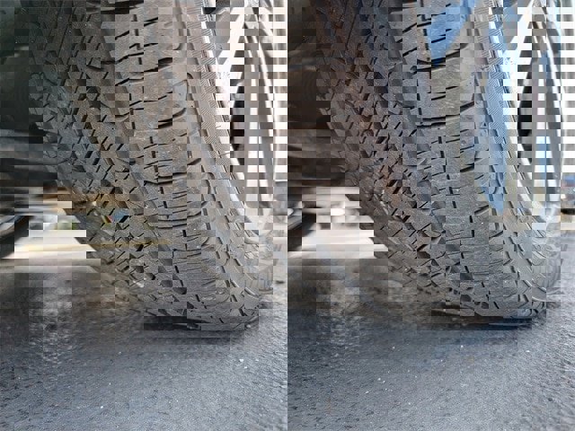 Used 2019 Hyundai Elantra GT image 18