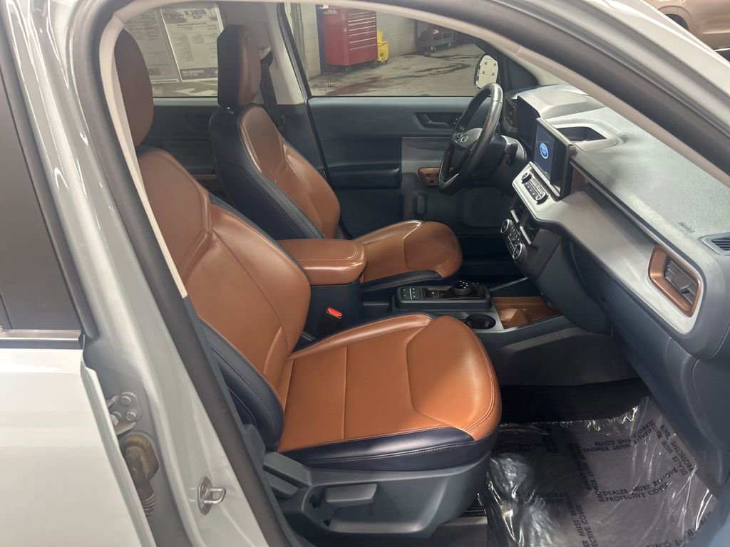 Certified 2022 Ford Maverick Lariat w/ Lariat Luxury Package AWD/4WD image 9