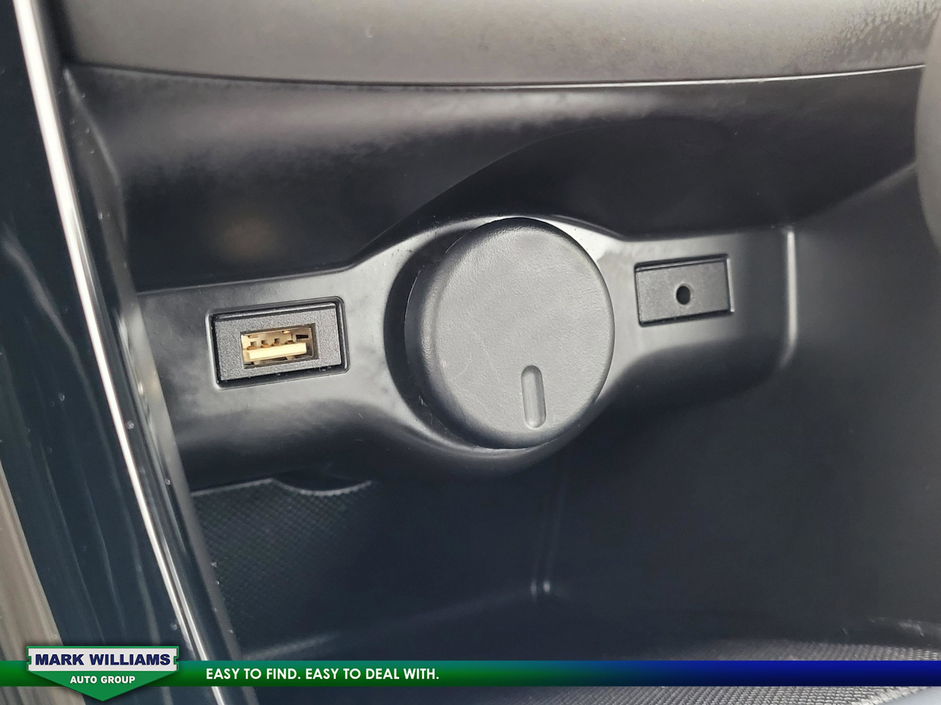 Used 2018 Buick Cascada Premium image 25