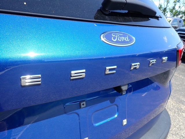 Certified 2023 Ford Escape Active w/ Tech Pack #2 FWD image 5