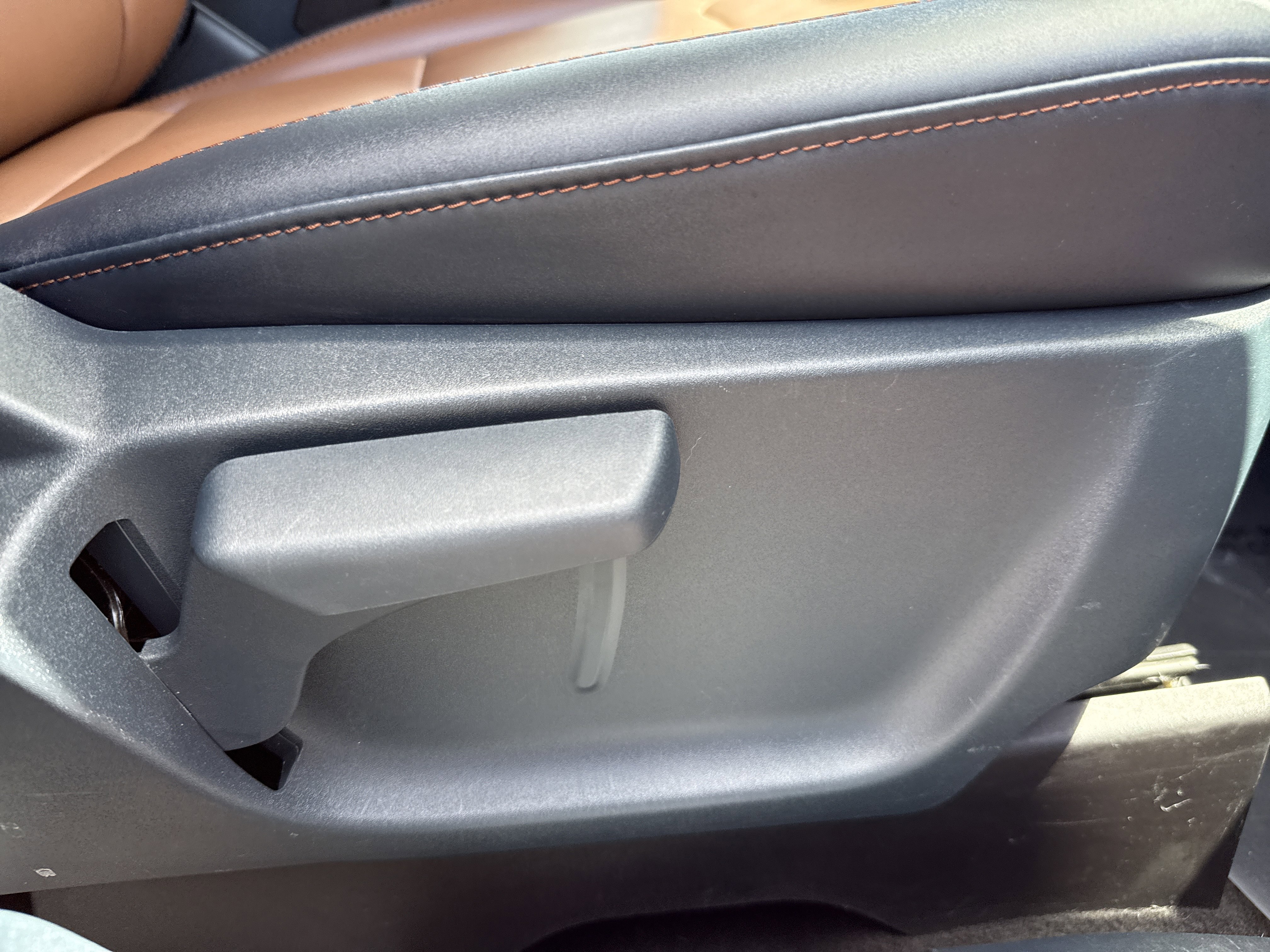 Certified 2024 Ford Maverick Lariat FWD image 29