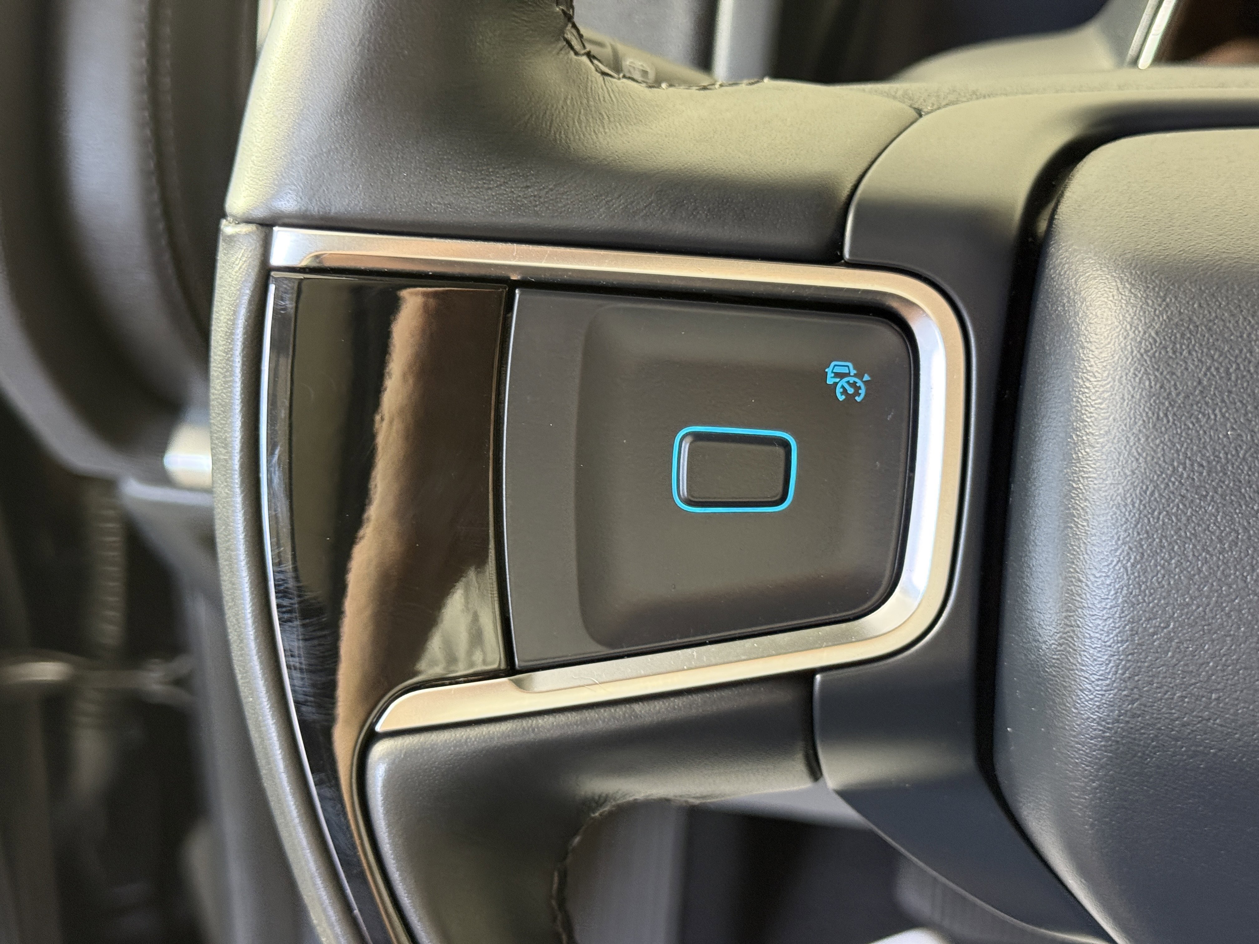 Certified 2025 Ford Expedition Platinum AWD/4WD image 27