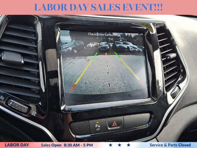 Used 2019 Jeep Cherokee Limited AWD/4WD image 24