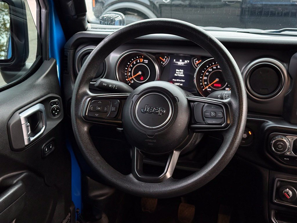 Used 2022 Jeep Wrangler Sport AWD/4WD image 18