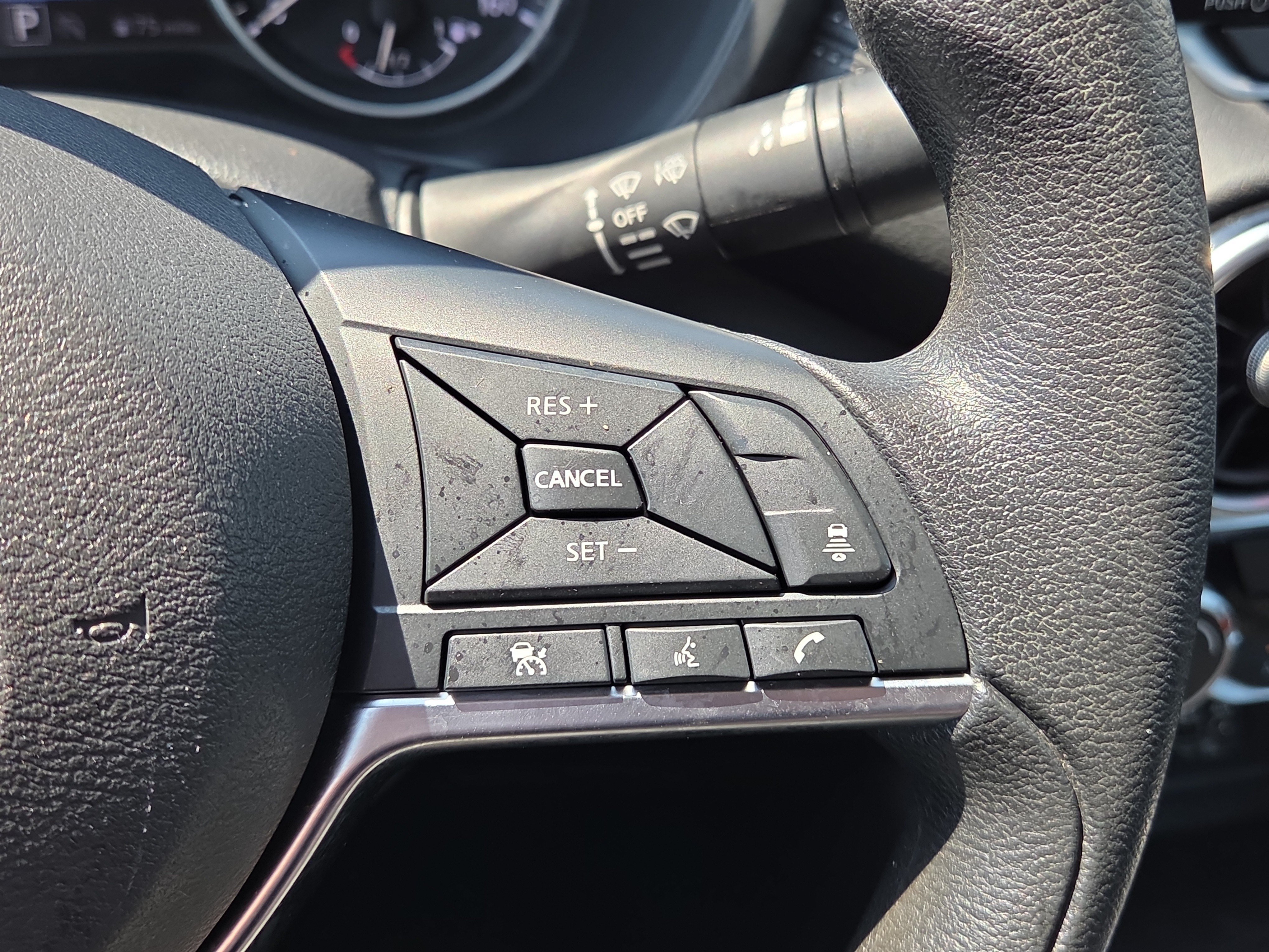 Used 2024 Nissan Sentra SV FWD image 20