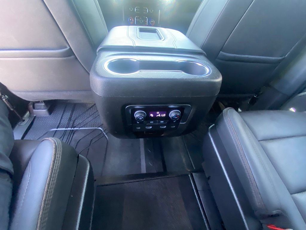 Used 2024 Chevrolet Tahoe High Country w/ Premium Package AWD/4WD image 26