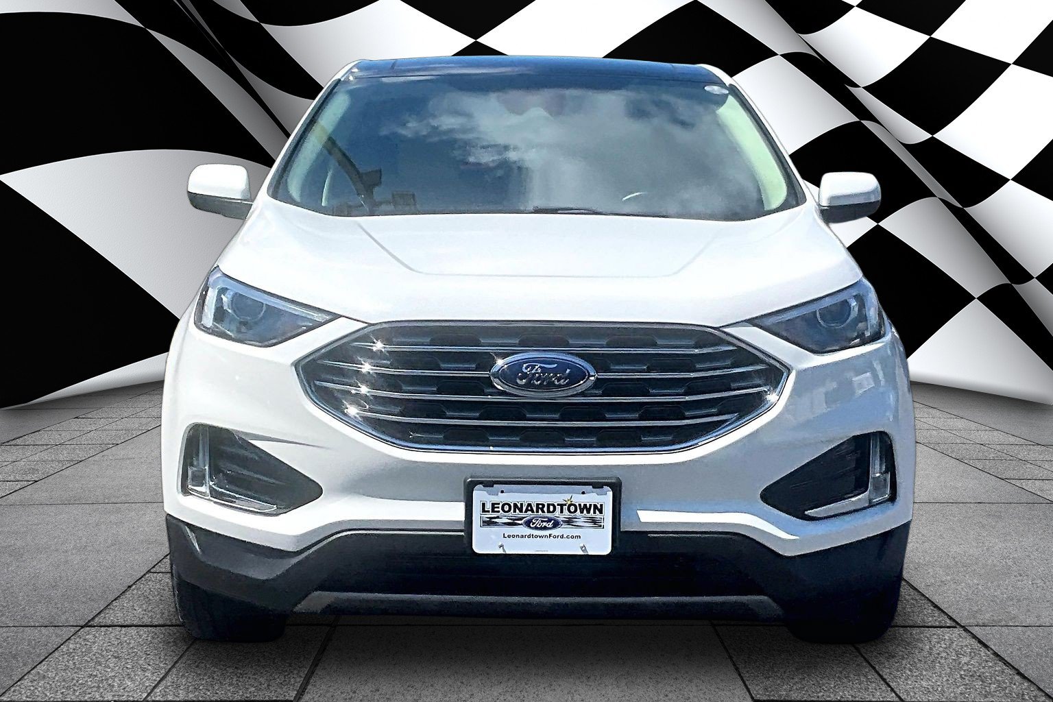 Certified 2022 Ford Edge SEL w/ Convenience Package AWD/4WD image 3