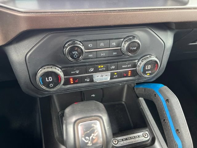 Certified 2023 Ford Bronco Outer Banks w/ Sasquatch Package AWD/4WD image 11