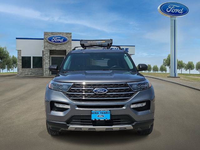 Certified 2024 Ford Explorer XLT w/ Equipment Group 202A AWD/4WD image 2