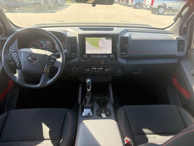 Used 2022 Nissan Frontier PRO-4X AWD/4WD image 12