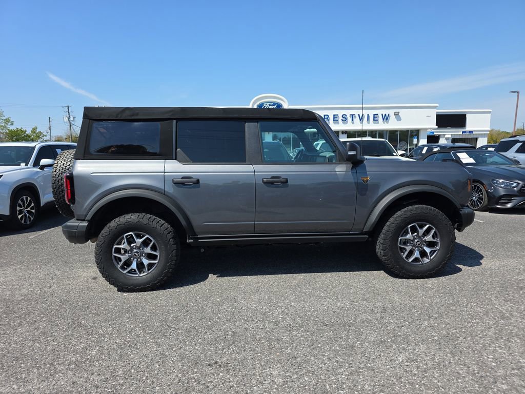 Certified 2022 Ford Bronco Badlands AWD/4WD image 4