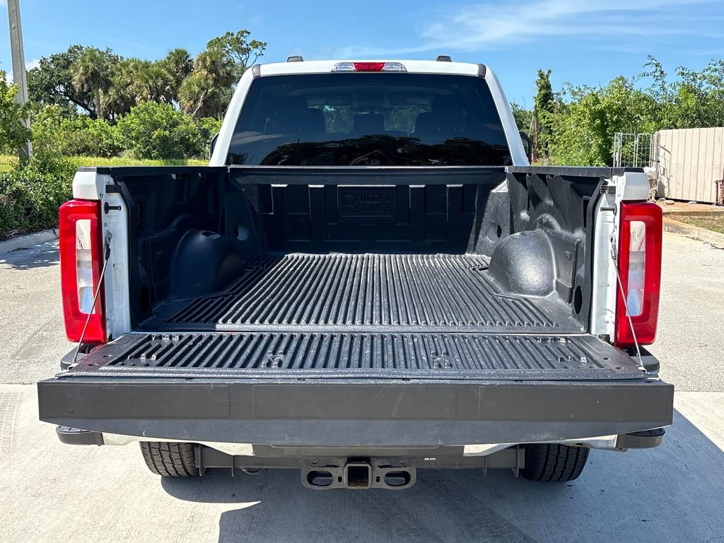 Certified 2025 Ford F250 XLT AWD/4WD image 10