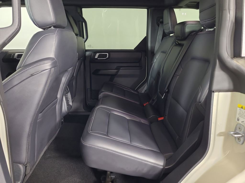Certified 2025 Ford Bronco Outer Banks AWD/4WD image 19