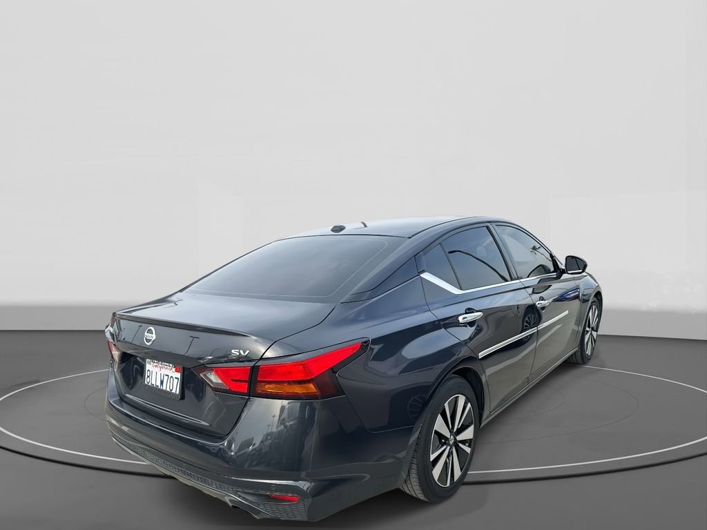 Used 2019 Nissan Altima 2.5 SV image 8