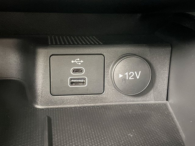 Certified 2025 Ford Escape ST-Line AWD/4WD image 22