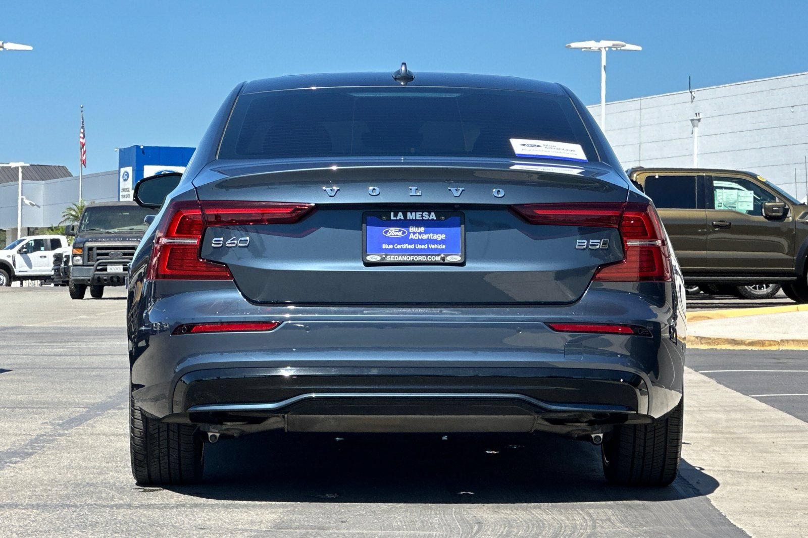 Used 2024 Volvo S60 B5 Plus AWD/4WD image 4