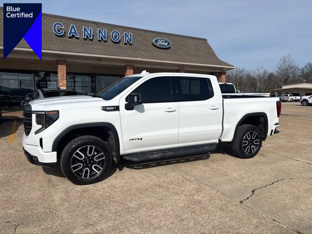 Used 2024 GMC Sierra 1500 AT4 w/ Technology Package image 1