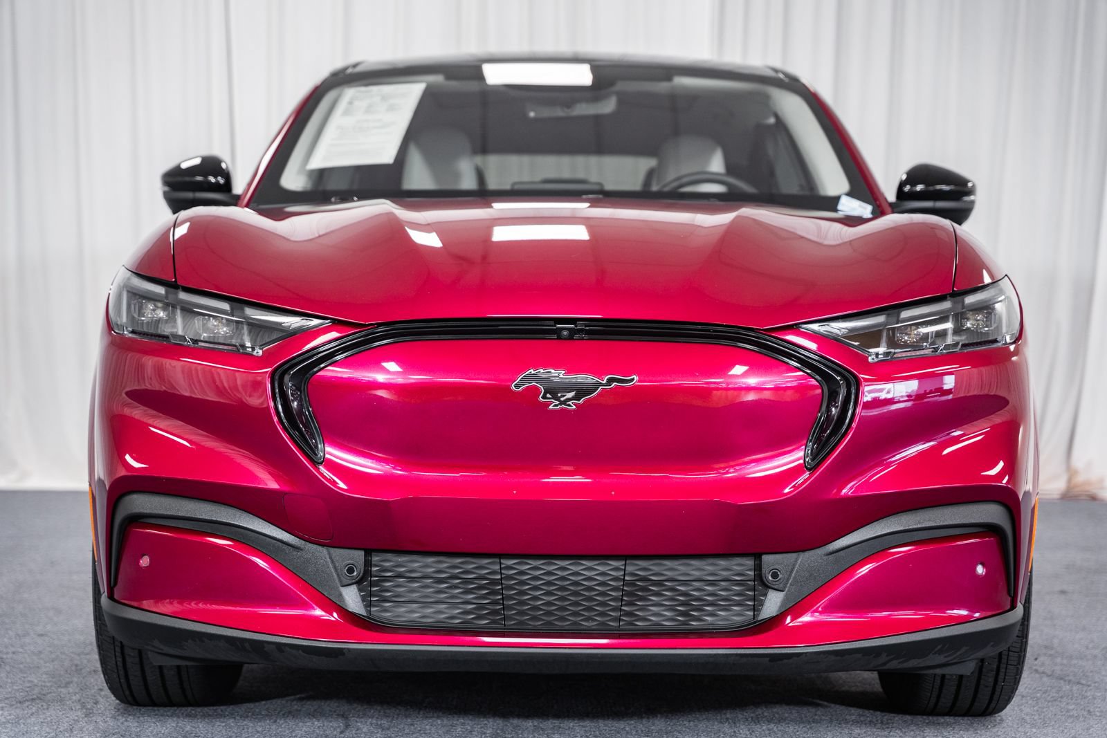 Certified 2025 Ford Mustang Mach-E Premium AWD/4WD image 2