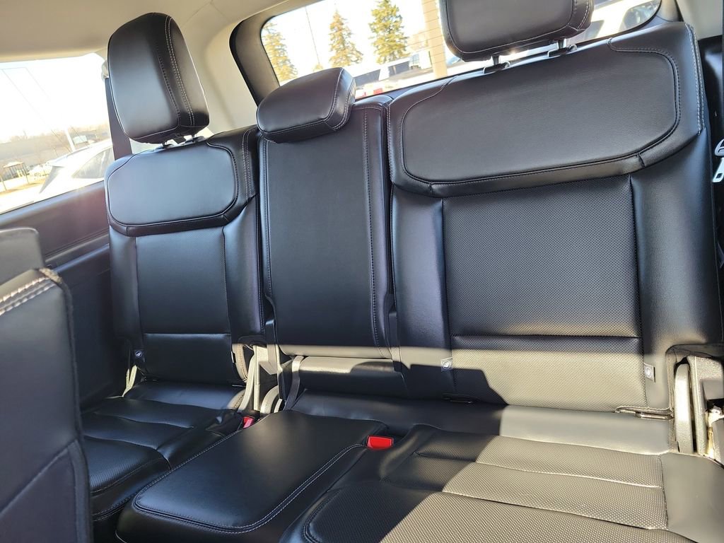 Certified 2025 Ford Expedition Max Platinum AWD/4WD image 15
