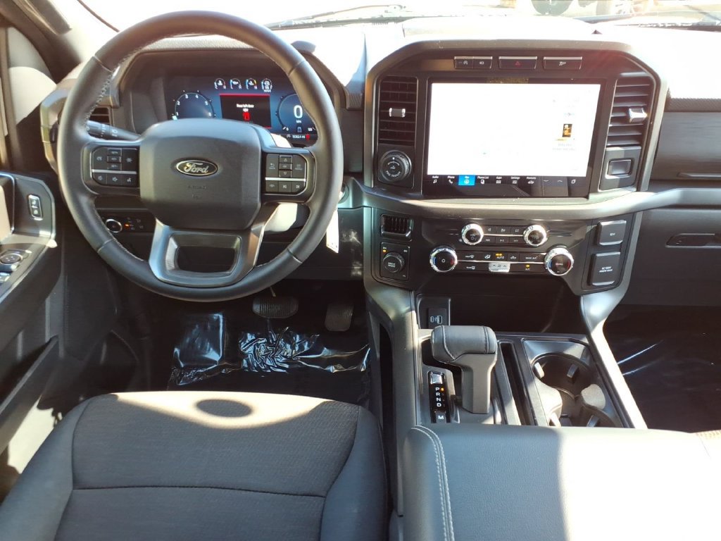 Certified 2024 Ford F150 XLT w/ XLT Black Appearance Package AWD/4WD image 19