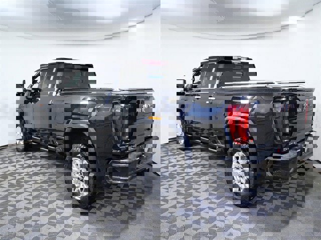 Used 2021 GMC Sierra 3500 Denali w/ Denali Ultimate Package image 2