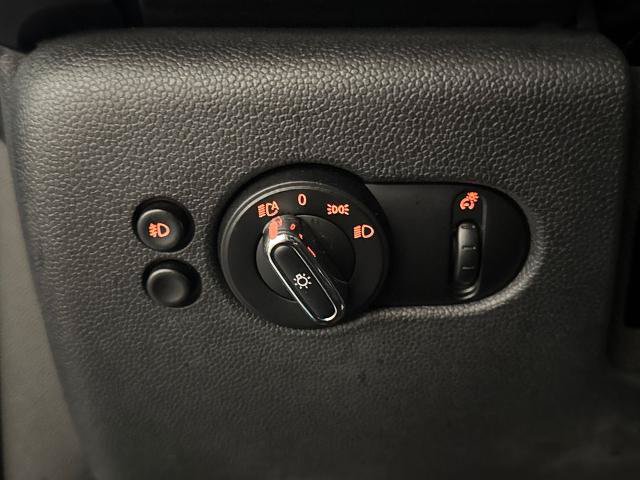 Used 2018 MINI Cooper S FWD image 19