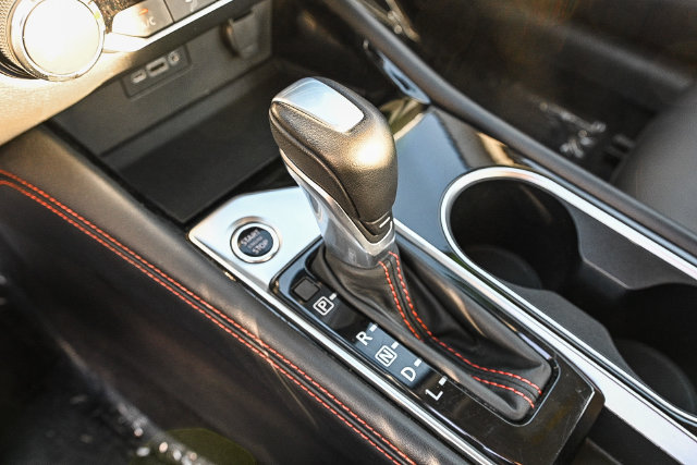 Used 2025 Nissan Altima 2.5 SR FWD image 27