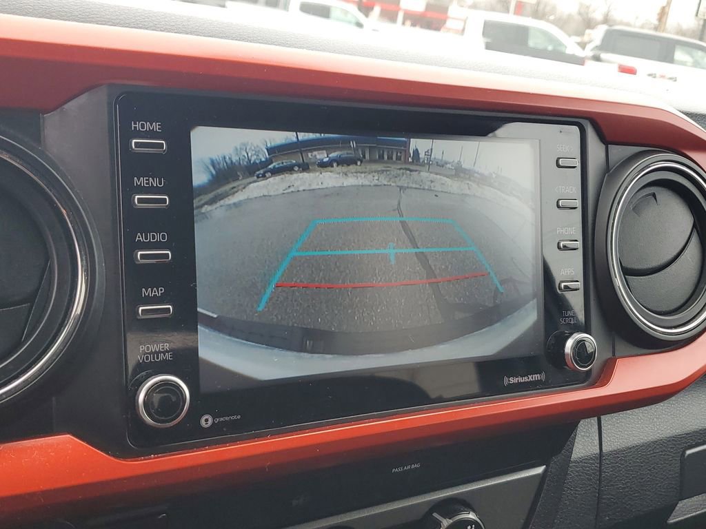Used 2020 Toyota Tacoma TRD Sport w/ Technology Package image 22