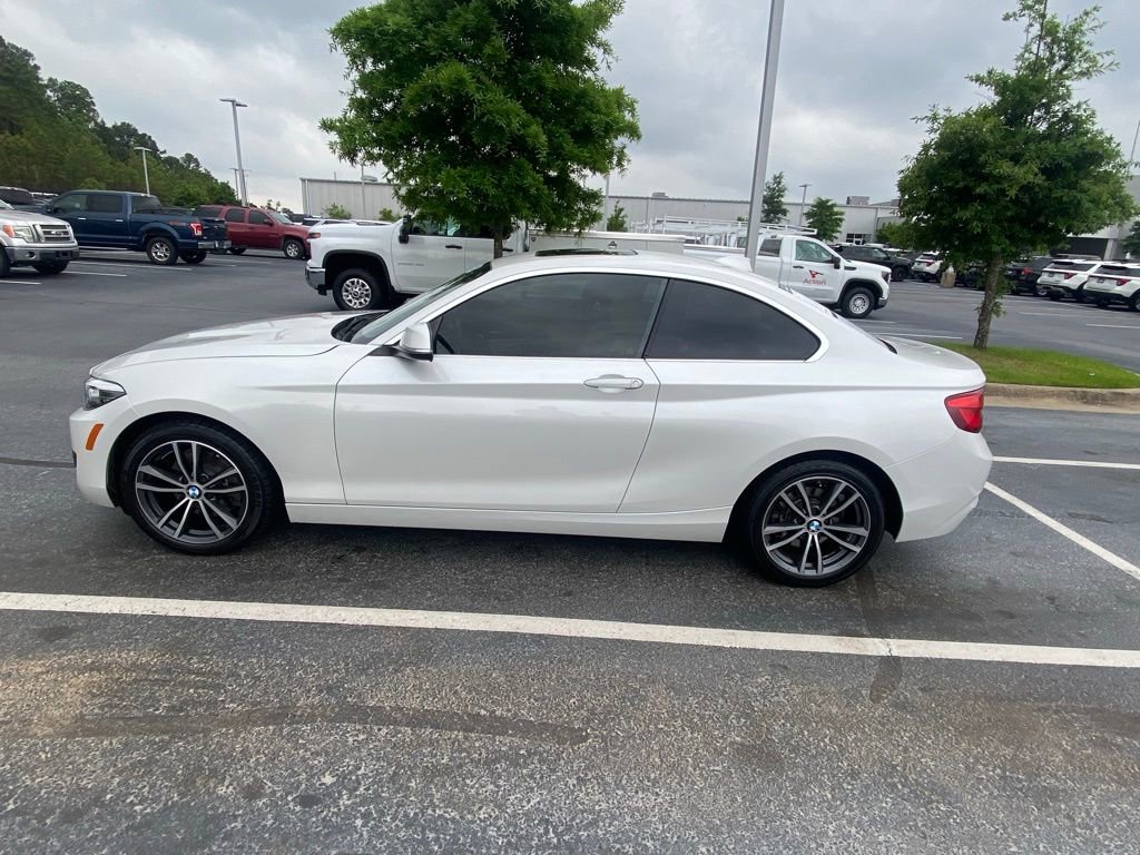 Used 2018 BMW 230i Coupe RWD image 4