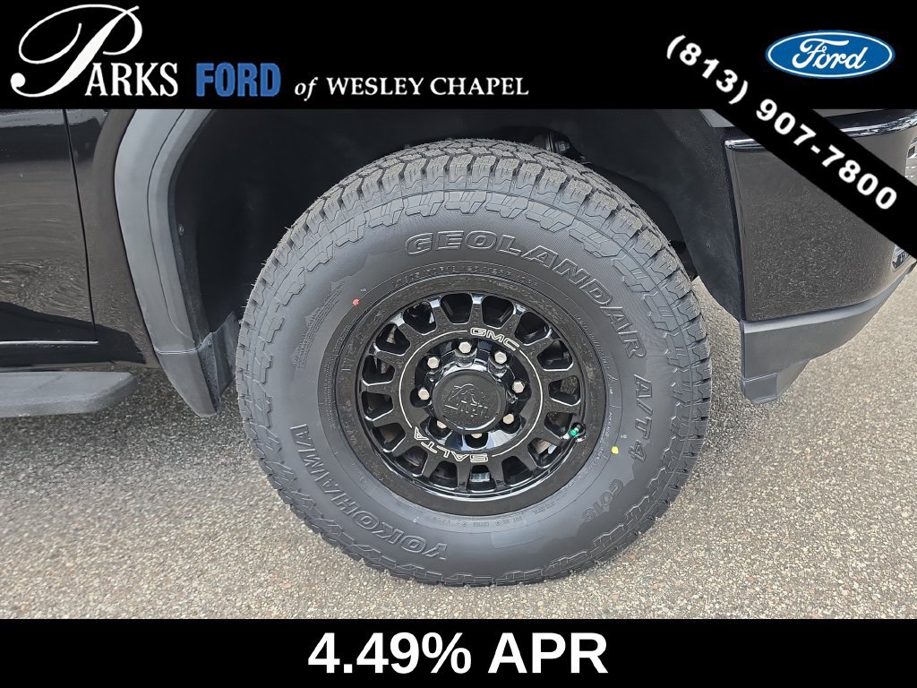 Used 2023 GMC Sierra 2500 AT4 w/ AT4 Premium Plus Package AWD/4WD image 34