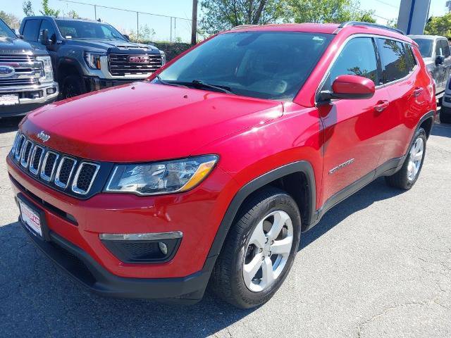 Used 2018 Jeep Compass Latitude w/ Popular Equipment Group AWD/4WD image 4
